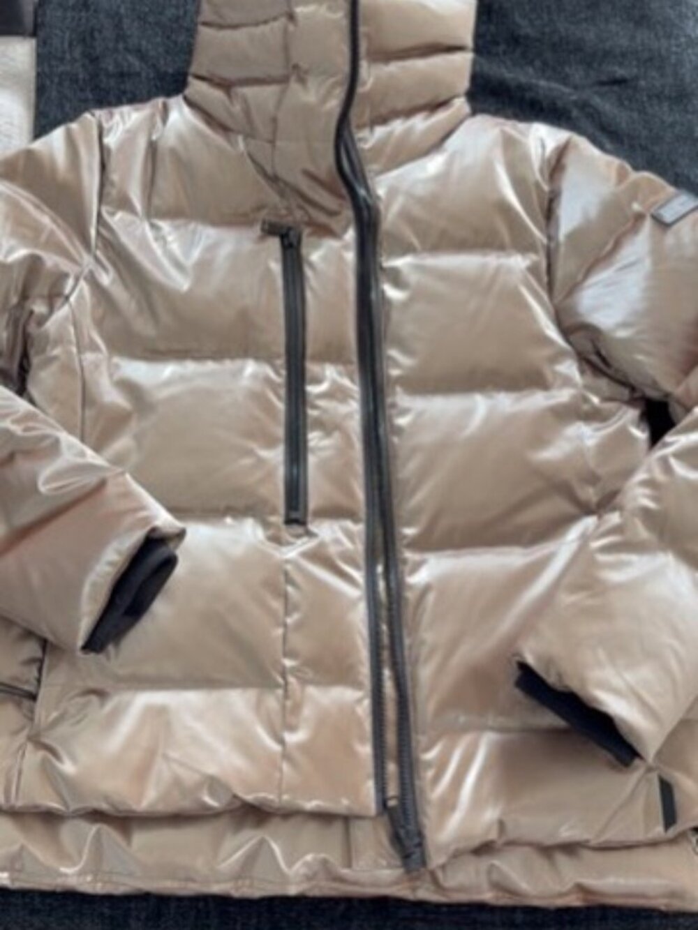 ✨ TUMI Metallic Silver Convertible Backpack Puffer Jacket - Picture 8 of 9